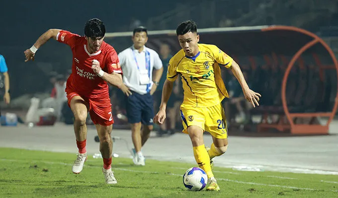 SLNA nguy cơ không được dự V.League